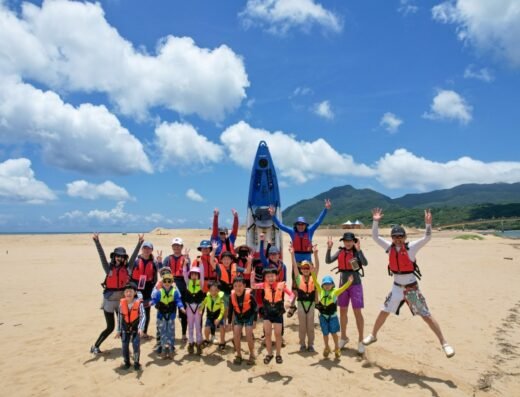 【Platform Kayak】Fulong Nature Escape | Cool Off with the Family | Pro Coach Included